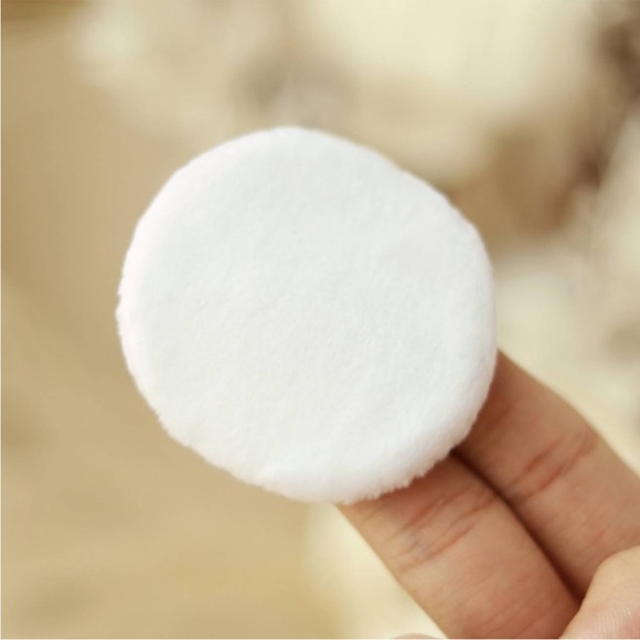 DIOR Forever Cushion Powder 2 Powder Puffs - Picture 6 of 7